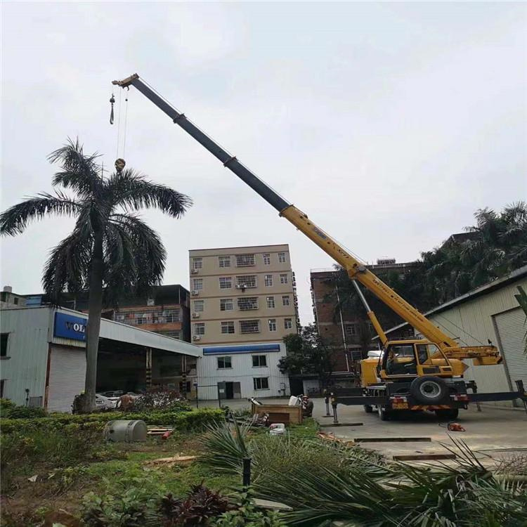 通什镇12吨吊车出租一天的收费标准是什么