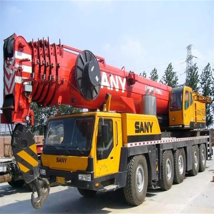 通什镇附近工地哪里有吊车出租|应急吊装服务|24小时灵活调度