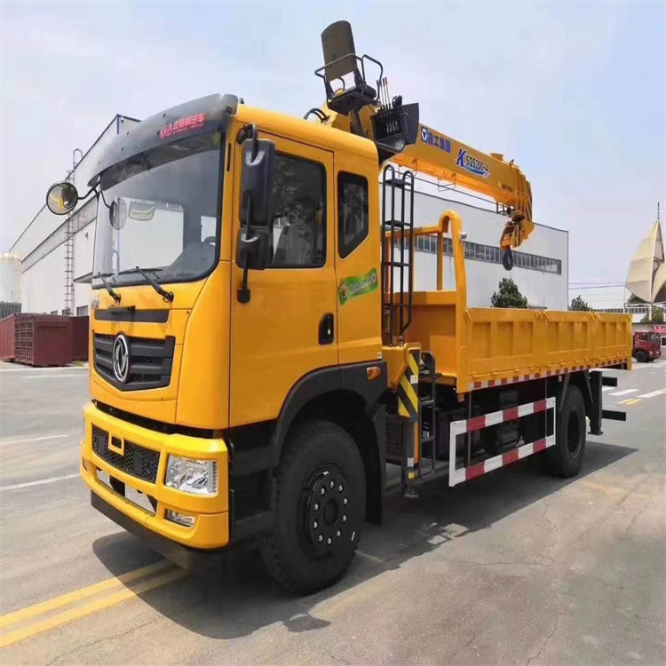 通什镇附近找一辆随车吊出租